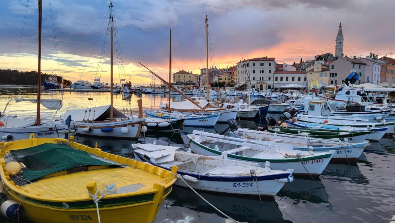 Oh La La Apartment Old Town Rovinj Buitenkant foto